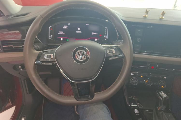 Used Volkswagen Passat 2019 330TSI Luxury Edition China V Standard Steering Wheel