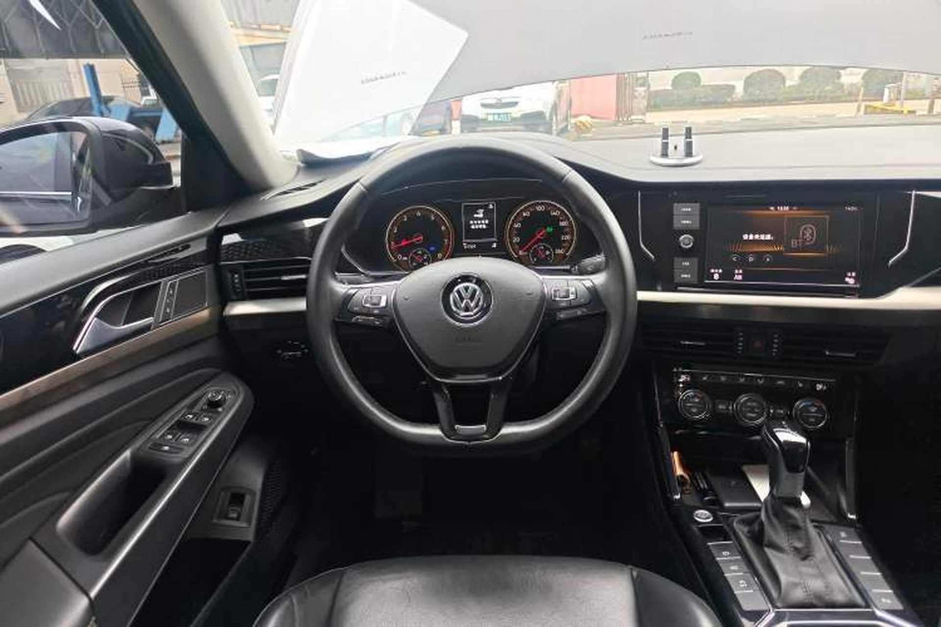 Used Volkswagen Passat 2019 330TSI Elite Edition China VI Steering Wheel