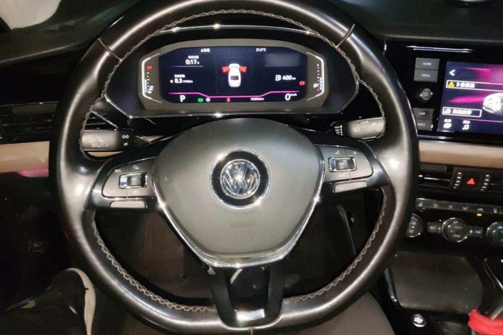 Used Volkswagen Passat 2019 330TSI Luxury Edition China VI Standard Steering Wheel