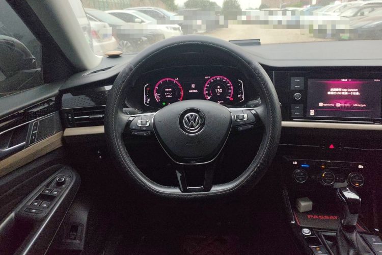Used Volkswagen Passat 2019 330TSI Luxury Edition China V Standard Steering Wheel
