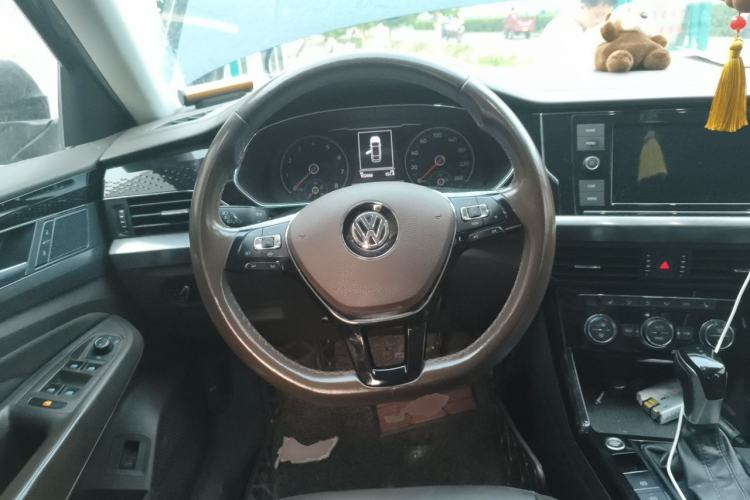 Used Volkswagen Passat 2019 280TSI Elite Edition China VI Standard Steering Wheel