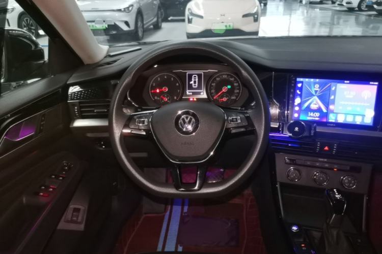 Used Volkswagen Passat 2019 280TSI Business Edition China VI Steering Wheel