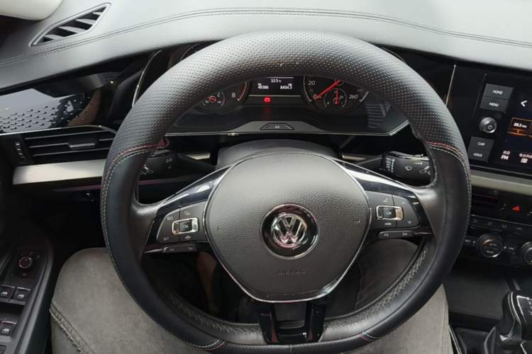 Used Volkswagen Passat 2019 330TSI Elite Edition China V Standard Steering Wheel