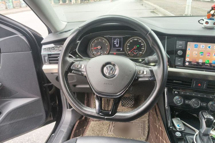 Used Volkswagen Passat 2019 330TSI Elite Edition China V Standard Steering Wheel