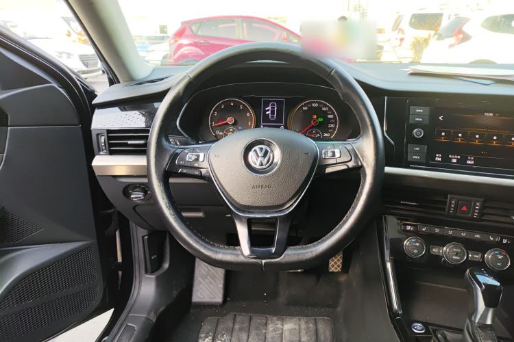 Used Volkswagen Passat 2019 330TSI Elite Edition China VI Steering Wheel