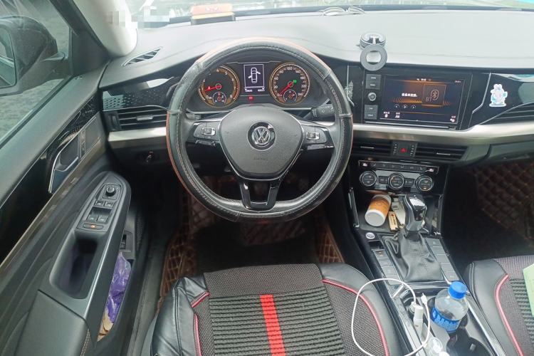 Used Volkswagen Passat 2019 330TSI Elite Edition China V Standard Steering Wheel