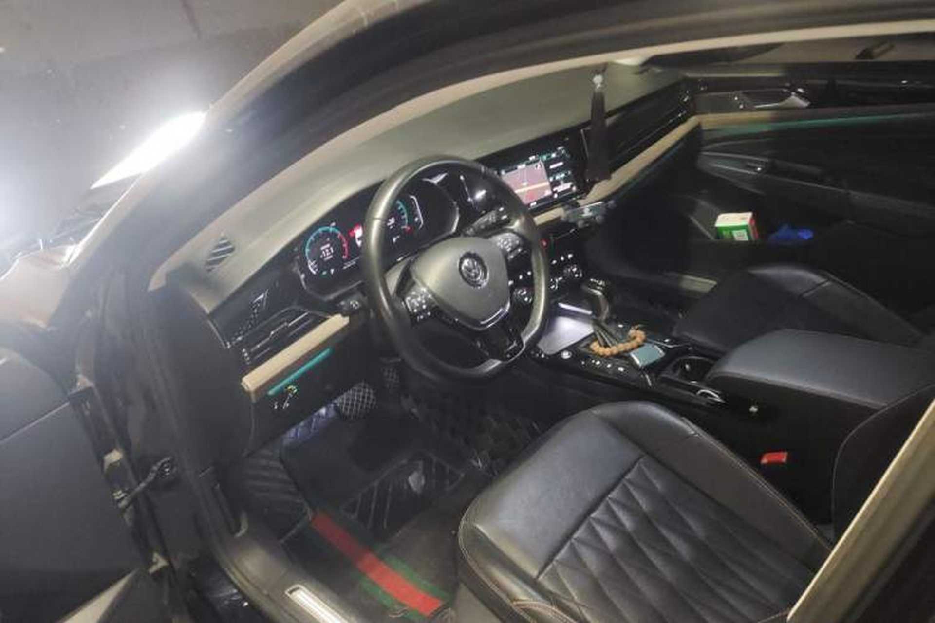 Used Volkswagen Passat 2019 330TSI Luxury Edition China V Standard Steering Wheel