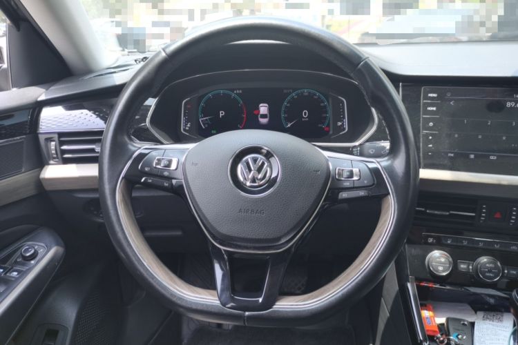 Used Volkswagen Passat 2019 330TSI Prestige Edition China V Standard Steering Wheel
