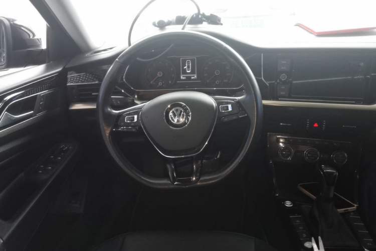 Used Volkswagen Passat 2019 330TSI Elite Edition China VI Steering Wheel