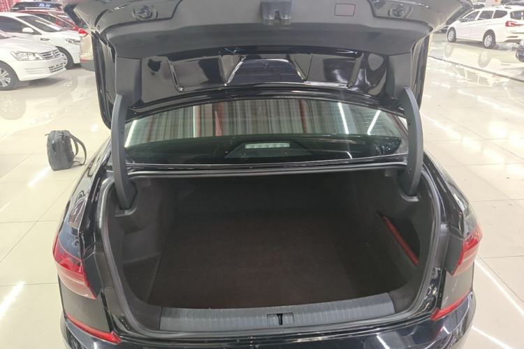Used Volkswagen Passat 2019 330TSI Elite Edition China V Standard Trunk