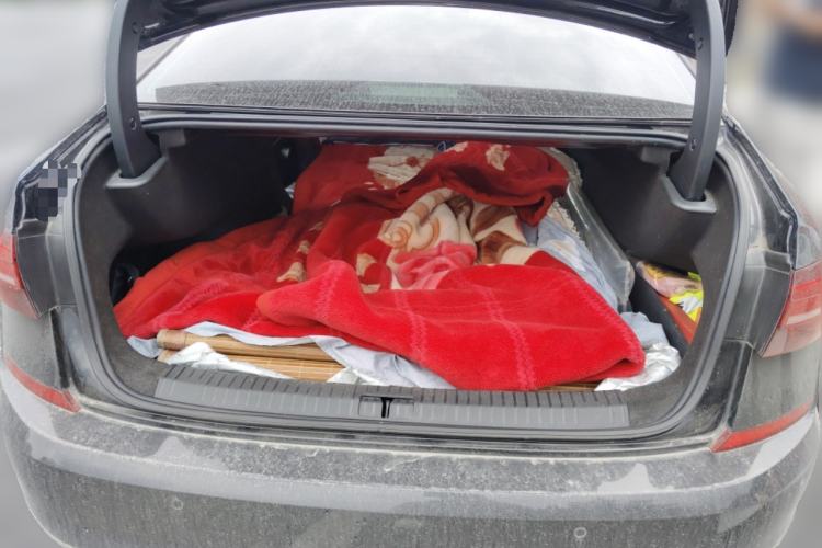 Used Volkswagen Passat 2019 330TSI Elite Edition China VI Trunk