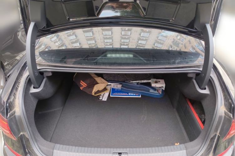 Used Volkswagen Passat 2019 330TSI Elite Edition China VI Trunk