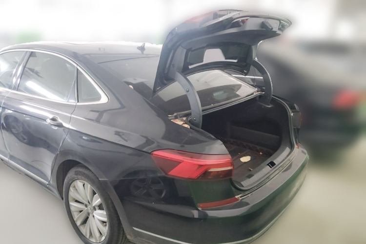 Used Volkswagen Passat 2019 330TSI Elite Edition China VI Trunk