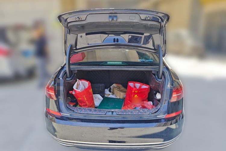 Used Volkswagen Passat 2019 330TSI Luxury Edition China V Standard Trunk