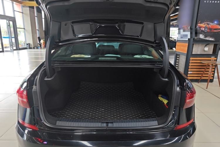 Used Volkswagen Passat 2019 330TSI Luxury Edition China V Standard Trunk