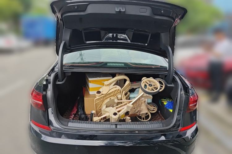 Used Volkswagen Passat 2019 330TSI Luxury Edition China VI Standard Trunk