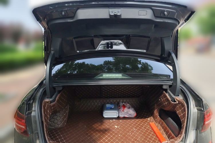 Used Volkswagen Passat 2019 280TSI Business Edition China VI Trunk