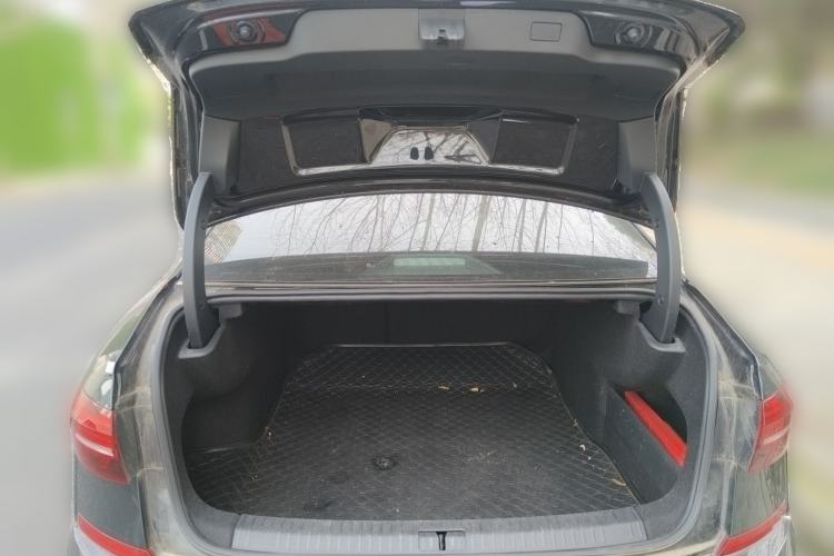 Used Volkswagen Passat 2019 380TSI Luxury Edition China VI Standard Trunk