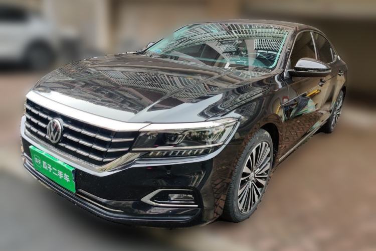 Used Volkswagen Passat 2019 330TSI Luxury Edition China V Standard Guazi used car, China used car export, Used car for sale, Used cars, Cheapest cars for sale
