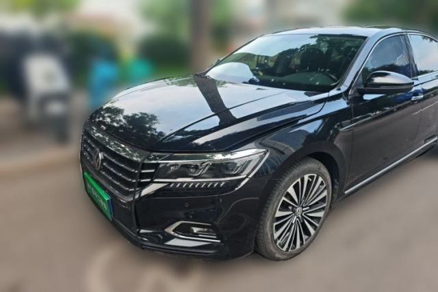 Used Volkswagen Passat 2019 330TSI Luxury Edition China VI Standard