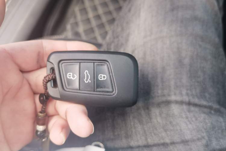 Used Volkswagen Passat 2019 330TSI Elite Edition China V Standard Vehicle Key