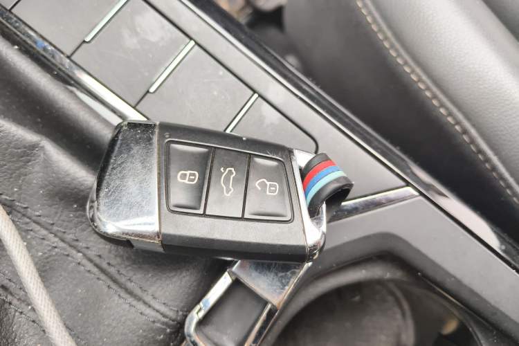 Used Volkswagen Passat 2019 280TSI Business Edition China V Standard Vehicle Key
