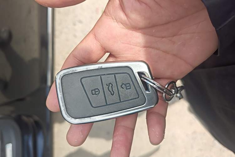 Used Volkswagen Passat 2019 380TSI Prestige Edition China VI Standard Vehicle Key