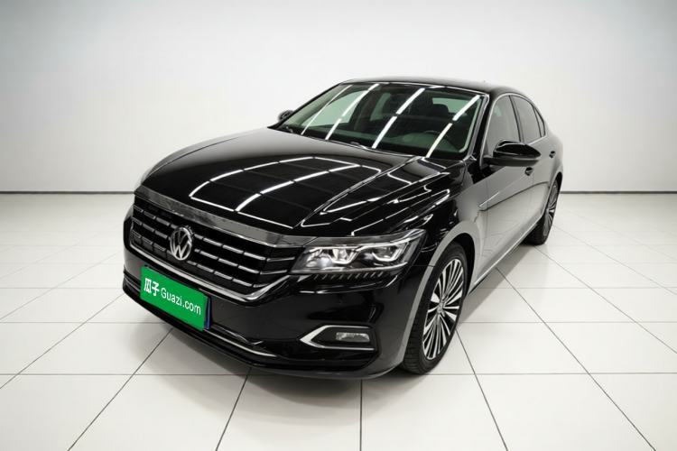 Używany Volkswagen Passat 2019 330TSI Luxury Edition China V Standard Guazi used car, China used car export, Used car for sale, Used cars, Cheapest cars for sale