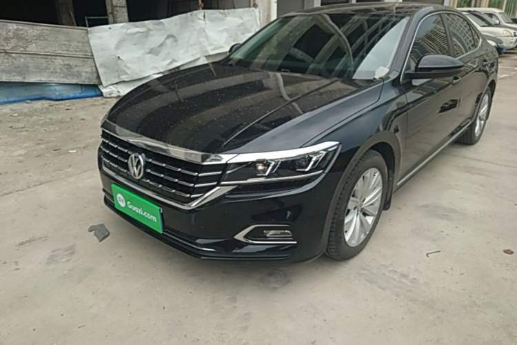 Used Volkswagen Passat 2019 330TSI Elite Edition China VI Guazi used car, China used car export, Used car for sale, Used cars, Cheapest cars for sale