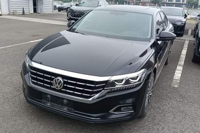 Used Volkswagen Passat 2019 330TSI Luxury Edition China VI Standard