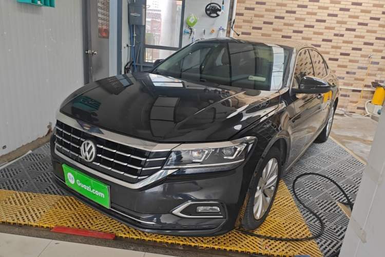 Used Volkswagen Passat 2019 330TSI Elite Edition China VI Guazi used car, China used car export, Used car for sale, Used  cars, Cheapest cars for sale