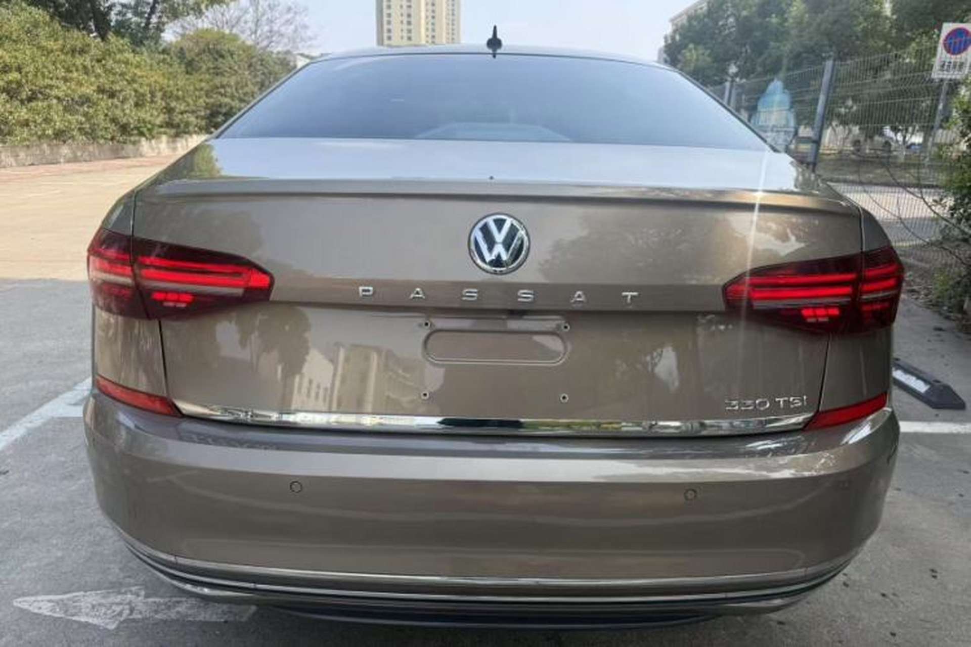 Used Volkswagen Passat 2019 330TSI Luxury Edition China V Standard Exterior 7