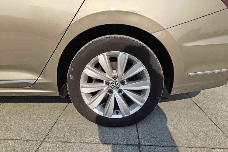 Used Volkswagen Passat 2019 330TSI Elite Edition China VI Exterior 9