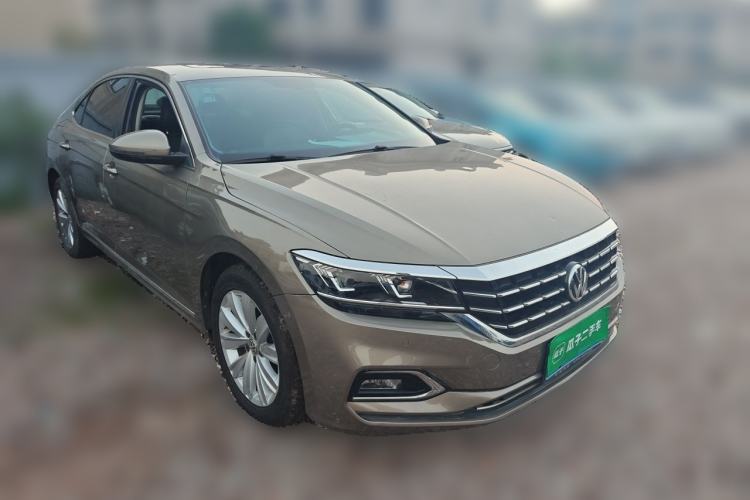 Used Volkswagen Passat 2019 330TSI Elite Edition China V Standard Front Right 45 Deg