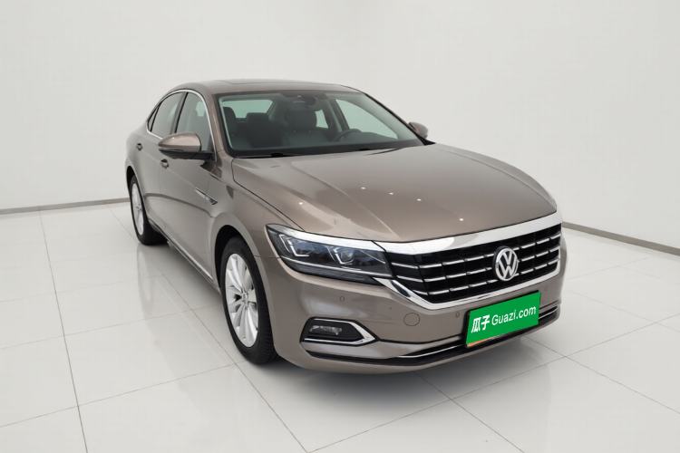 Used Volkswagen Passat 2019 330TSI Elite Edition China V Standard Front Right 45 Deg