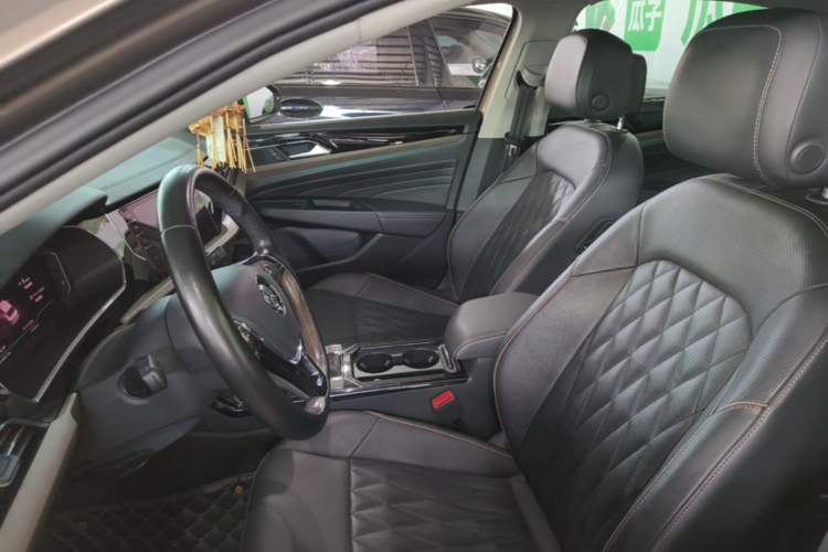 Used Volkswagen Passat 2019 380TSI Prestige Edition China VI Standard Left Front Seat