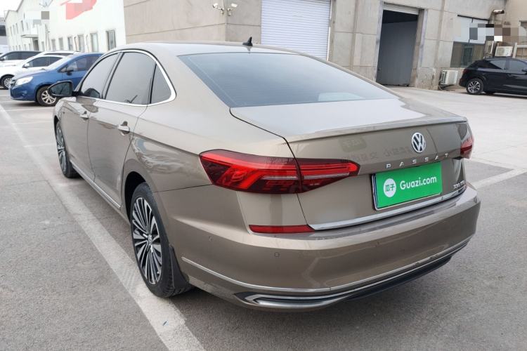 Used Volkswagen Passat 2019 330TSI Luxury Edition China VI Rear Left 45 Deg