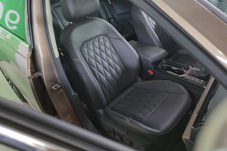 Used Volkswagen Passat 2019 380TSI Prestige Edition China VI Standard Right Front Seat
