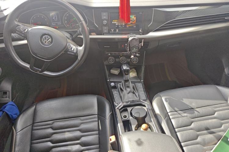 Used Volkswagen Passat 2019 330TSI Elite Edition China V Standard Center Console