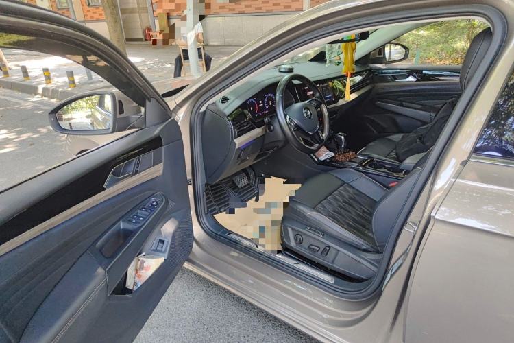Used Volkswagen Passat 2019 380TSI Prestige Edition China VI Standard Driver Seat