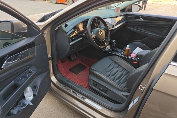 Used Volkswagen Passat 2019 330TSI Elite Edition China V Standard Driver Seat