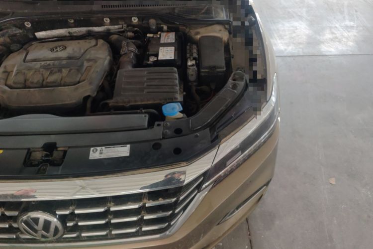 Used Volkswagen Passat 2019 330TSI Luxury Edition China V Standard Engine Bay Left