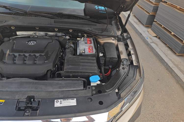 Used Volkswagen Passat 2019 330TSI Elite Edition China V Standard Engine Bay Left