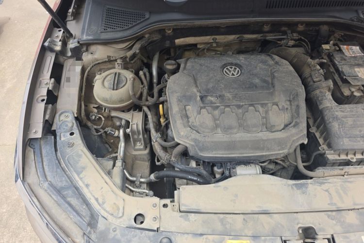 Used Volkswagen Passat 2019 330TSI Luxury Edition China V Standard Engine Bay Right