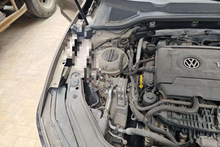 Used Volkswagen Passat 2019 380TSI Prestige Edition China VI Standard Engine Bay Right