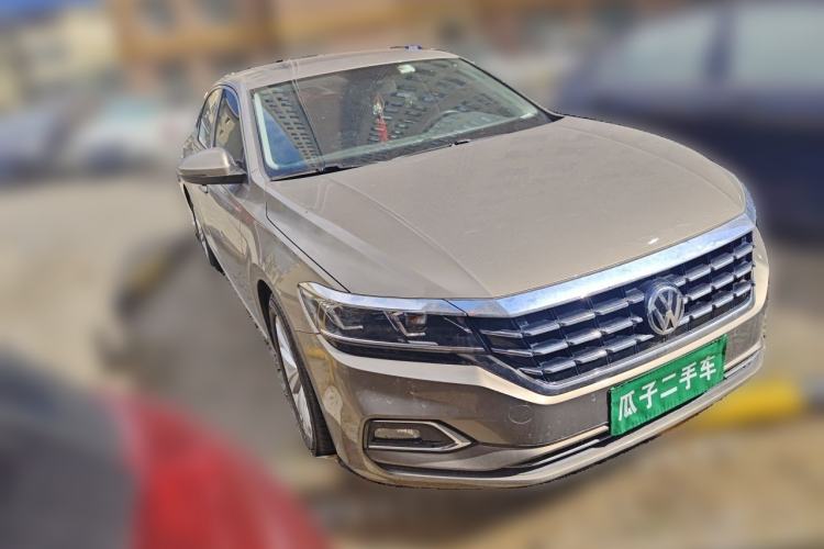 Used Volkswagen Passat 2019 330TSI Elite Edition China V Standard Front Right 45 Deg