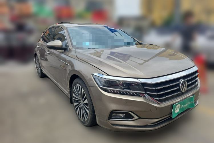 Used Volkswagen Passat 2019 330TSI Luxury Edition China V Standard Front Right 45 Deg