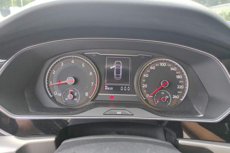 Used Volkswagen Passat 2019 330TSI Elite Edition China VI Instrument Cluster