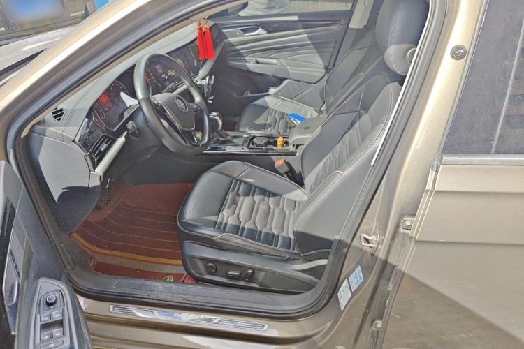 Used Volkswagen Passat 2019 330TSI Elite Edition China V Standard Left Front Seat