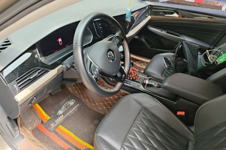 Used Volkswagen Passat 2019 380TSI Prestige Edition China VI Standard Left Front Seat